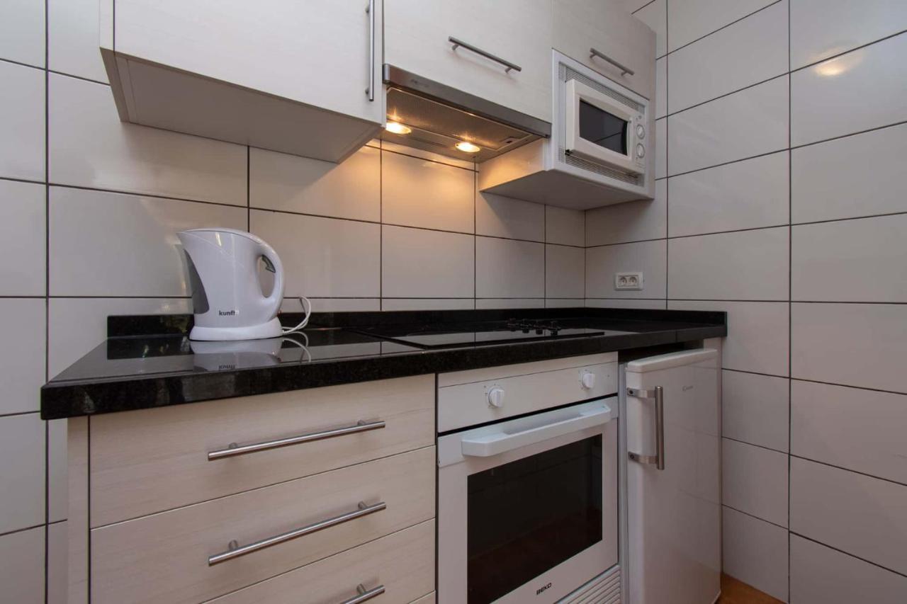 1 Bed Apartment Near The Pool Playa de las Americas (Tenerife) Exterior foto