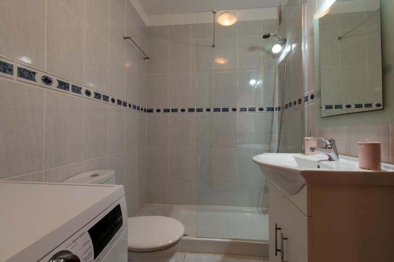 1 Bed Apartment Near The Pool Playa de las Americas (Tenerife) Exterior foto